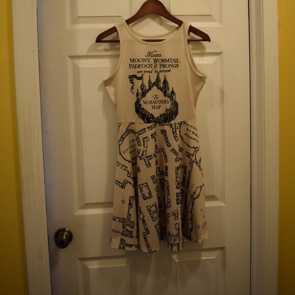 Harry Potter Marauder's Map Dress Size S - Picture 1 of 4